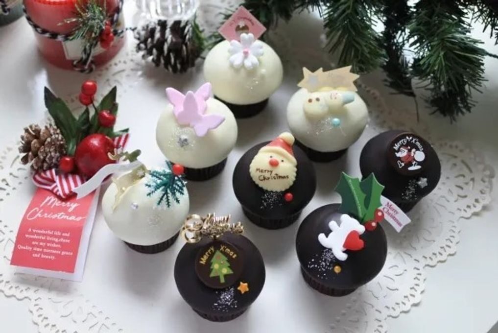 ニューヨークカップケーキ　クリスマスケーキ